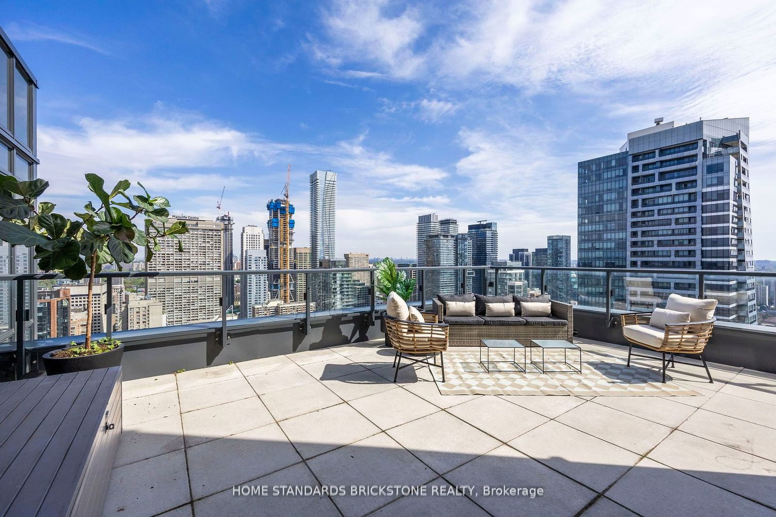 955 Bay St, unit 3907 for rent - image #4