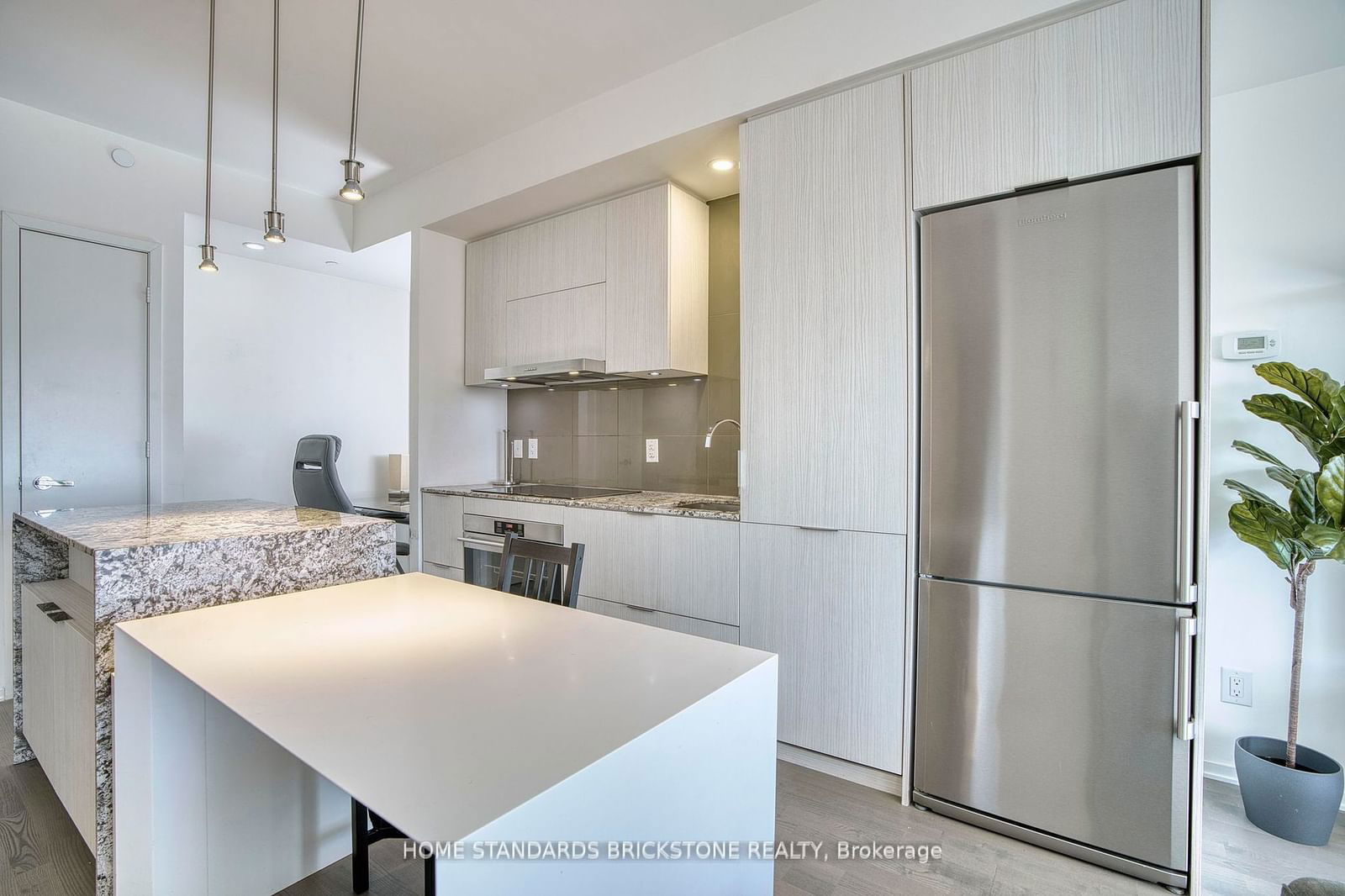 1 Bloor St E, unit 1306 for sale - image #12