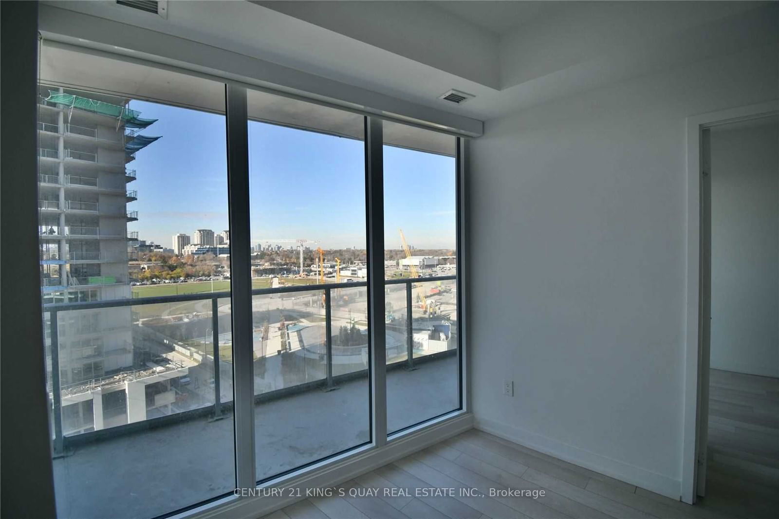 115 Mcmahon Dr, unit 1002 for sale - image #6