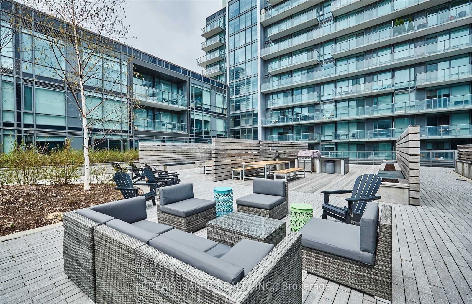 455 Front St E, unit N204 for sale - image #10