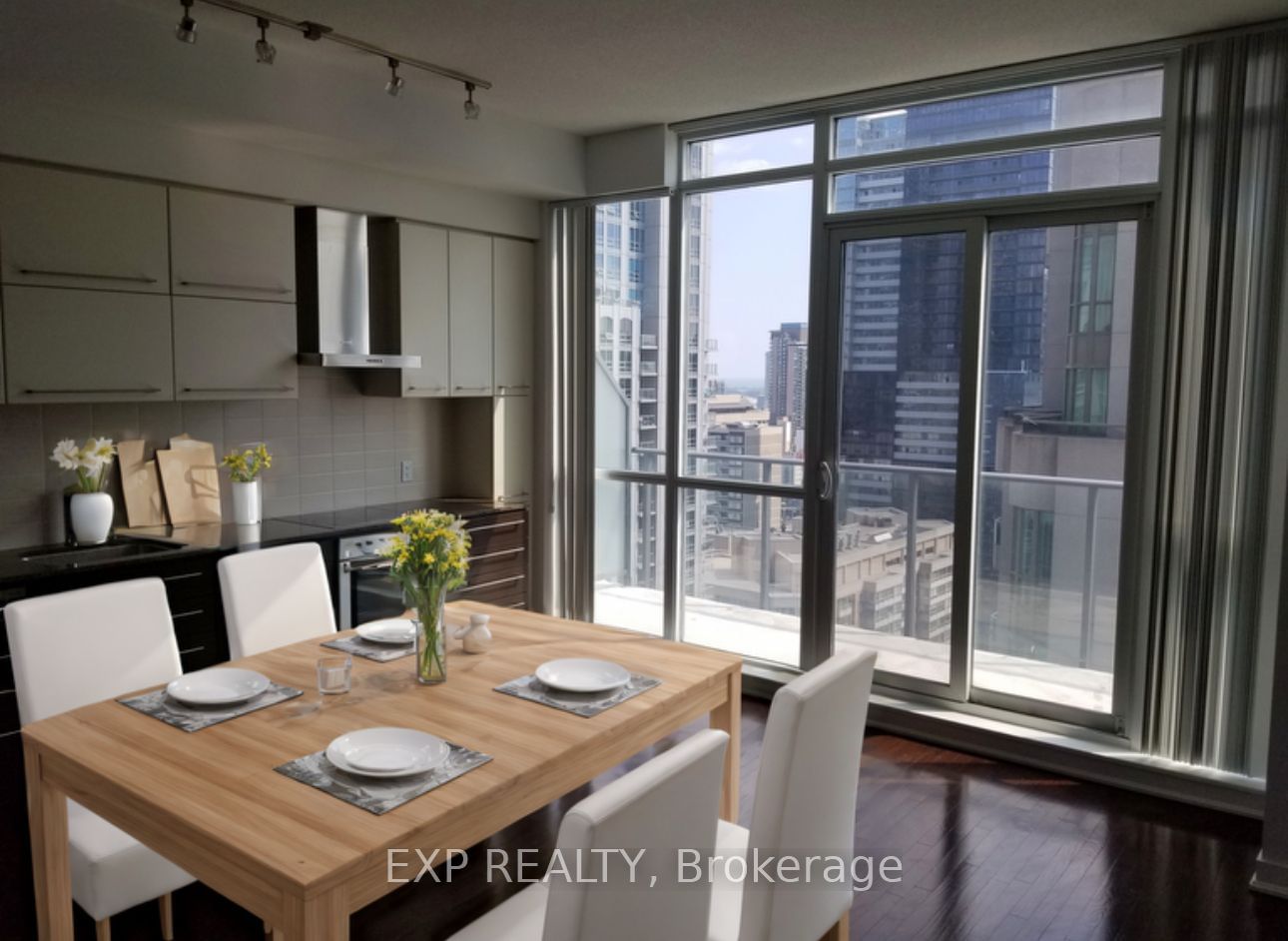 770 Bay St, unit 2708 for rent - image #10