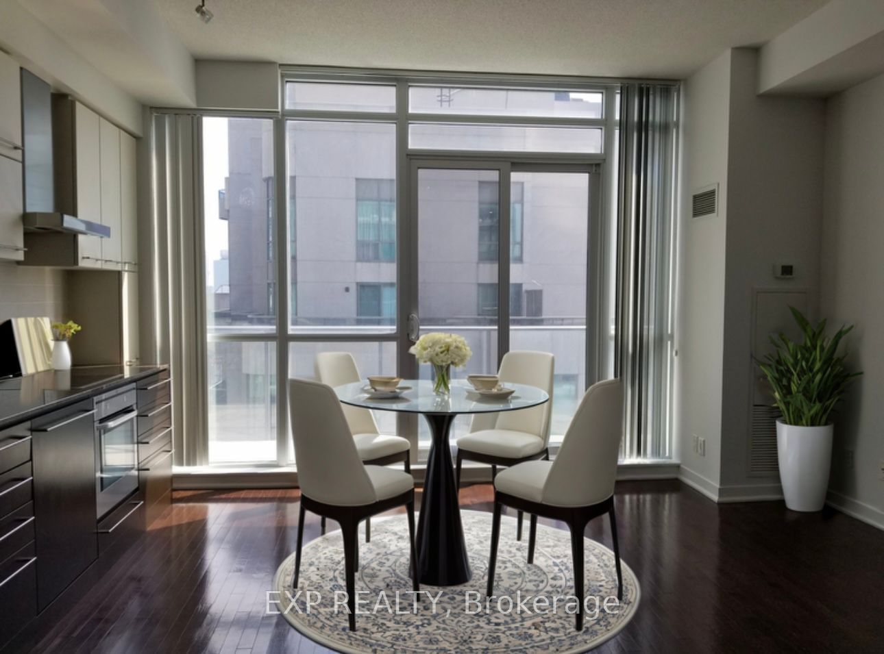 770 Bay St, unit 2708 for rent - image #9