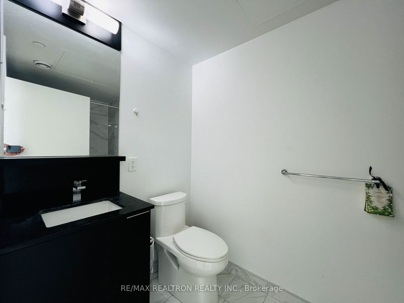 85 Wood St, unit 2606 for rent - image #6