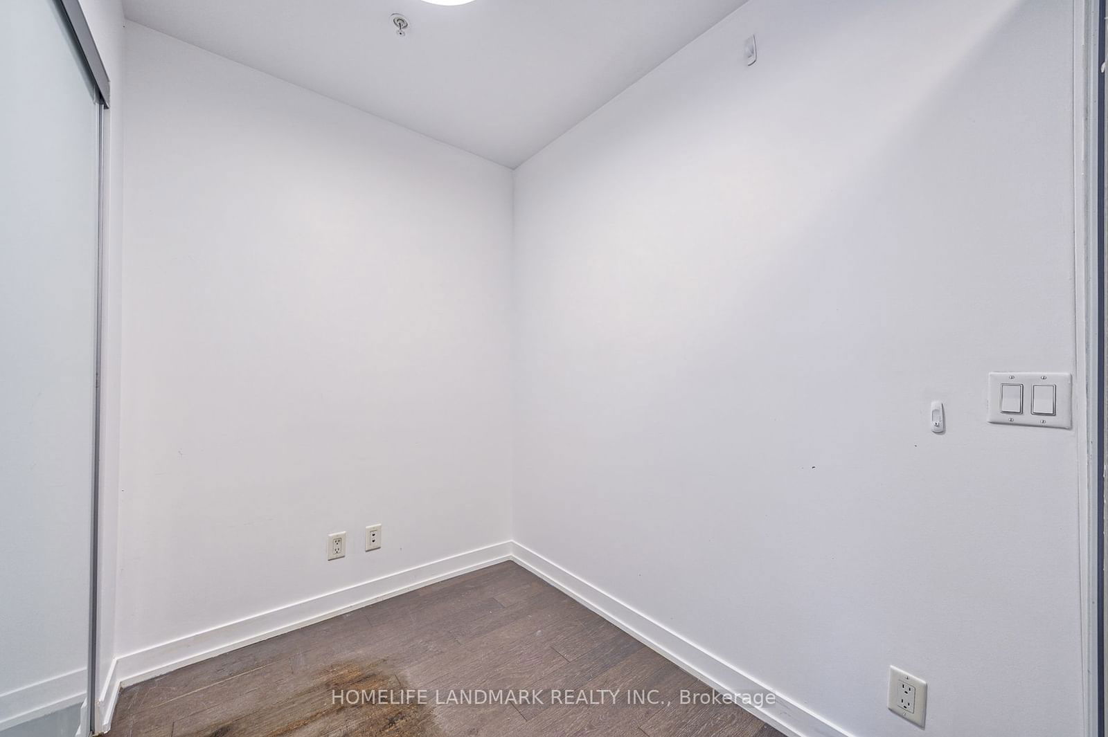 455 Front St E, unit S214 for sale - image #26