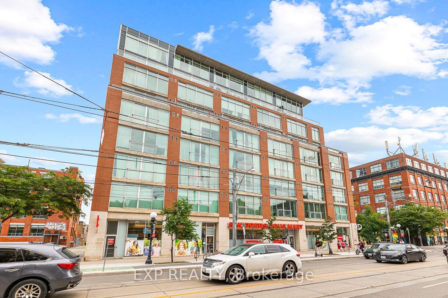 301 Markham St, unit 203 for sale - image #4