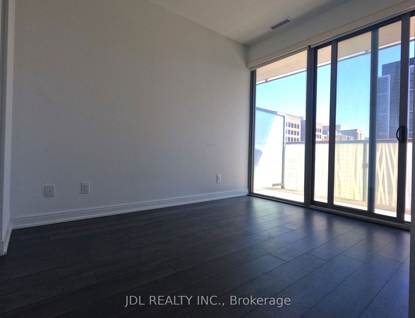 50 Charles St N, unit 1601 for rent - image #5