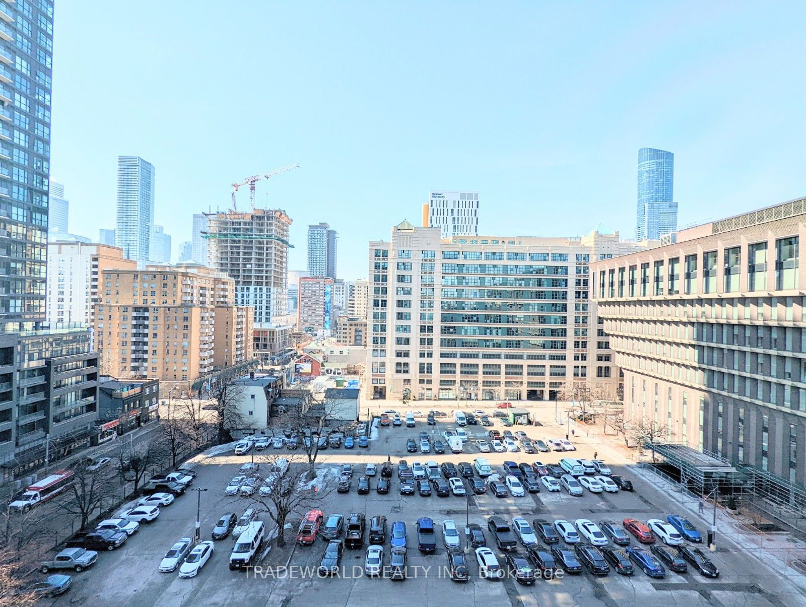 251 Jarvis St, unit 932 for rent - image #15