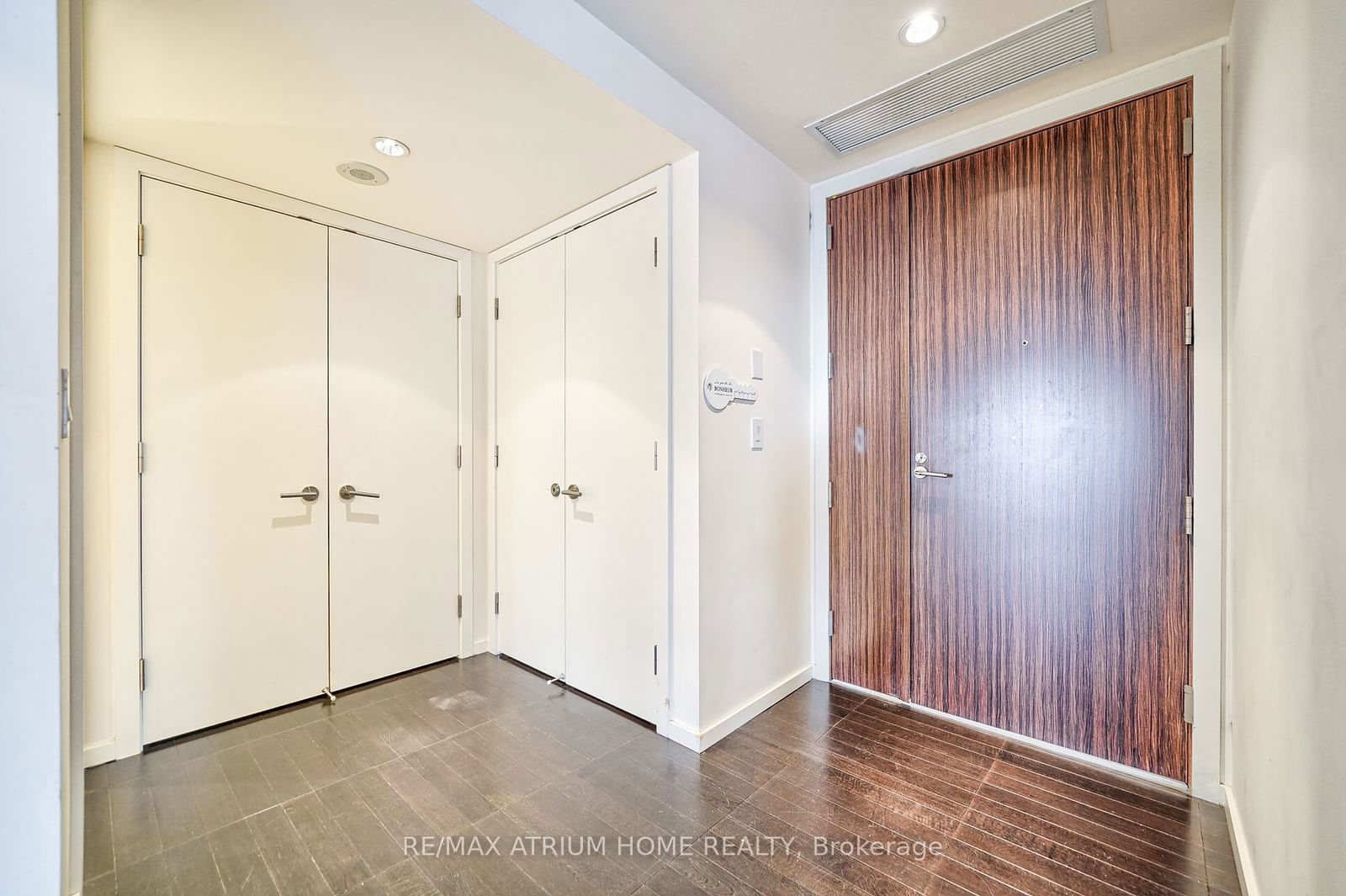 180 University Ave, unit 3709 for sale - image #15