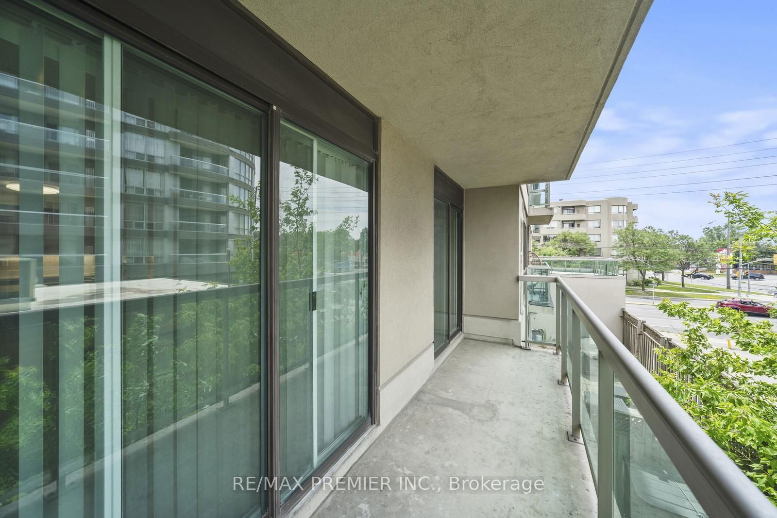 890 Sheppard Ave, unit 213 for sale - image #19