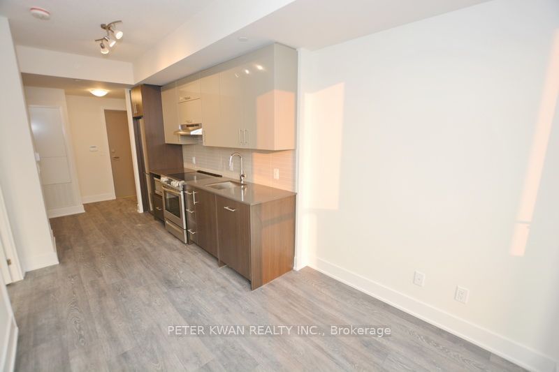 188 Fairview Mall Dr, unit 1002 for sale - image #4