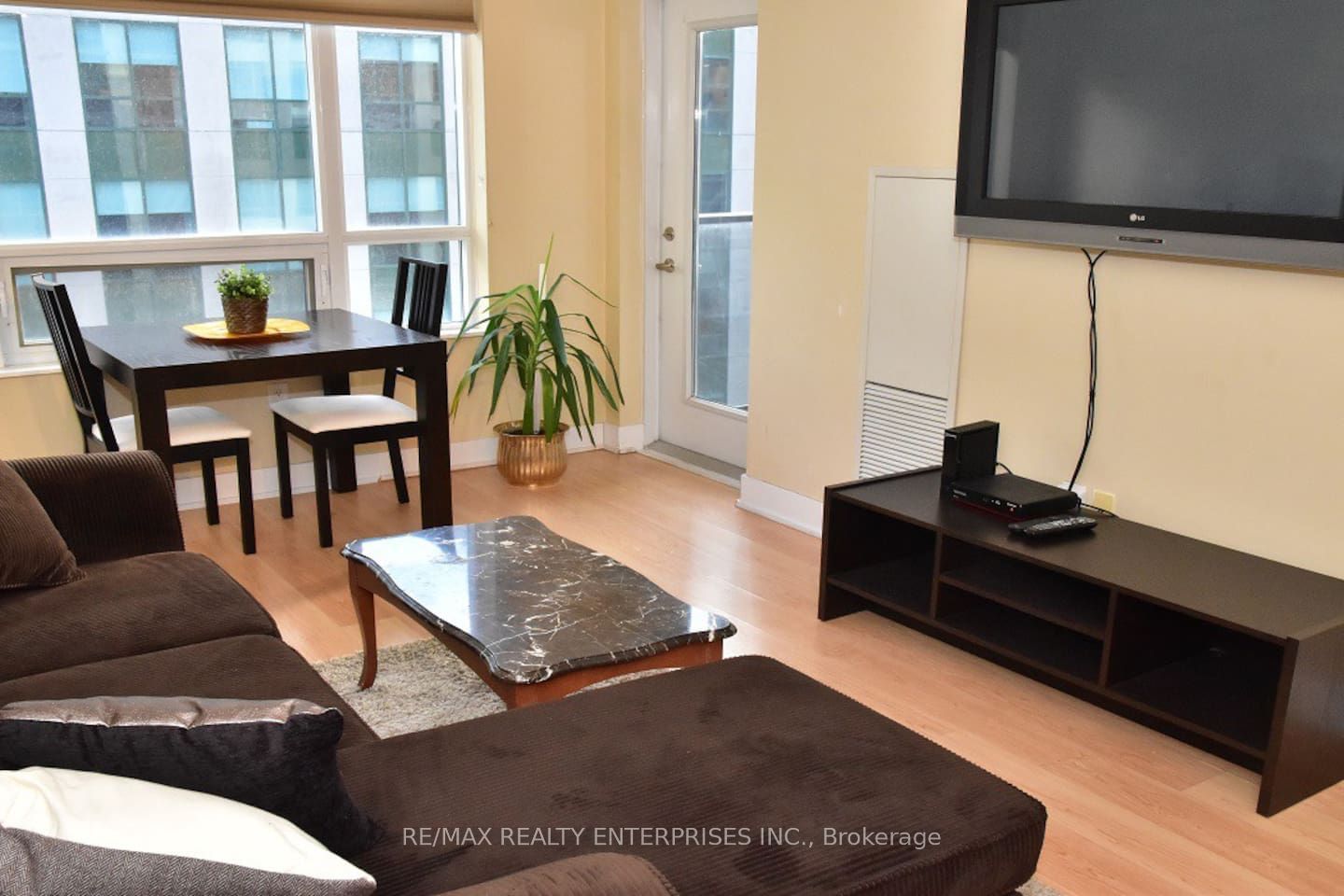 20 Blue Jays Way, unit 1509 for rent - image #22