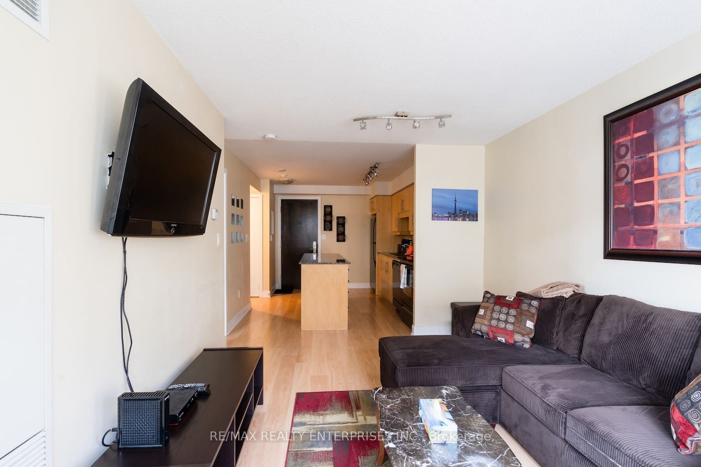 20 Blue Jays Way, unit 1509 for rent - image #5