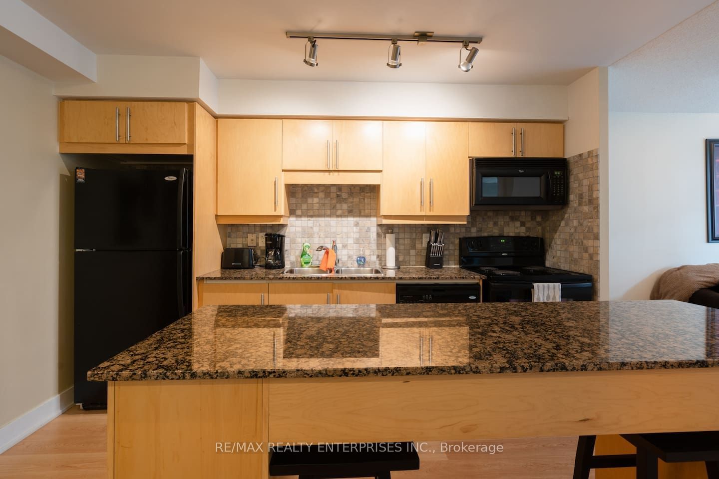 20 Blue Jays Way, unit 1509 for rent