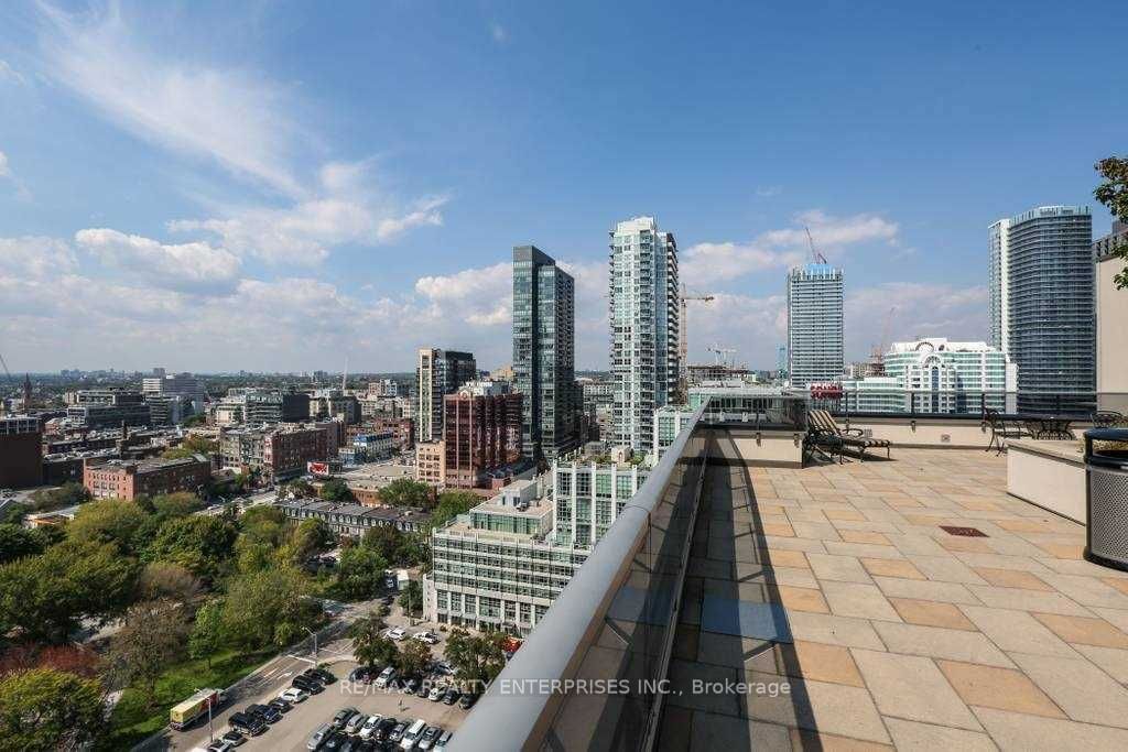 20 Blue Jays Way, unit 1109 for rent