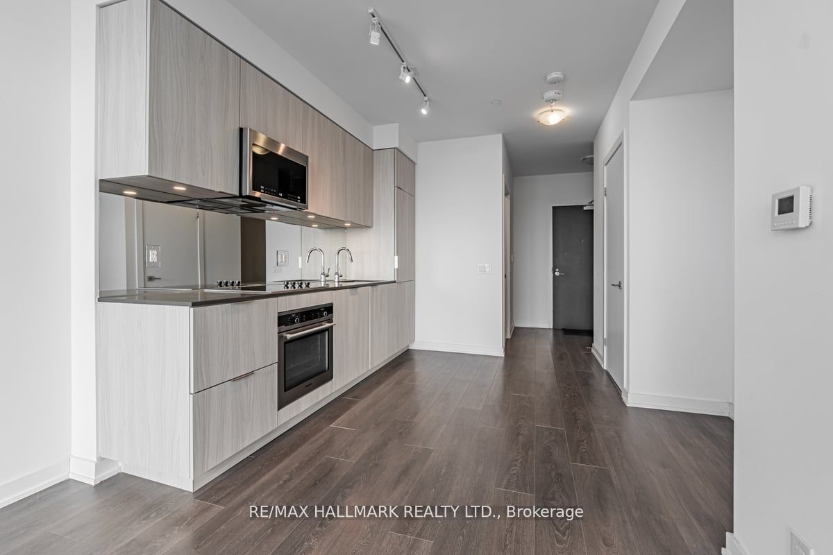 609 Avenue Rd, unit 1805 for sale - image #4