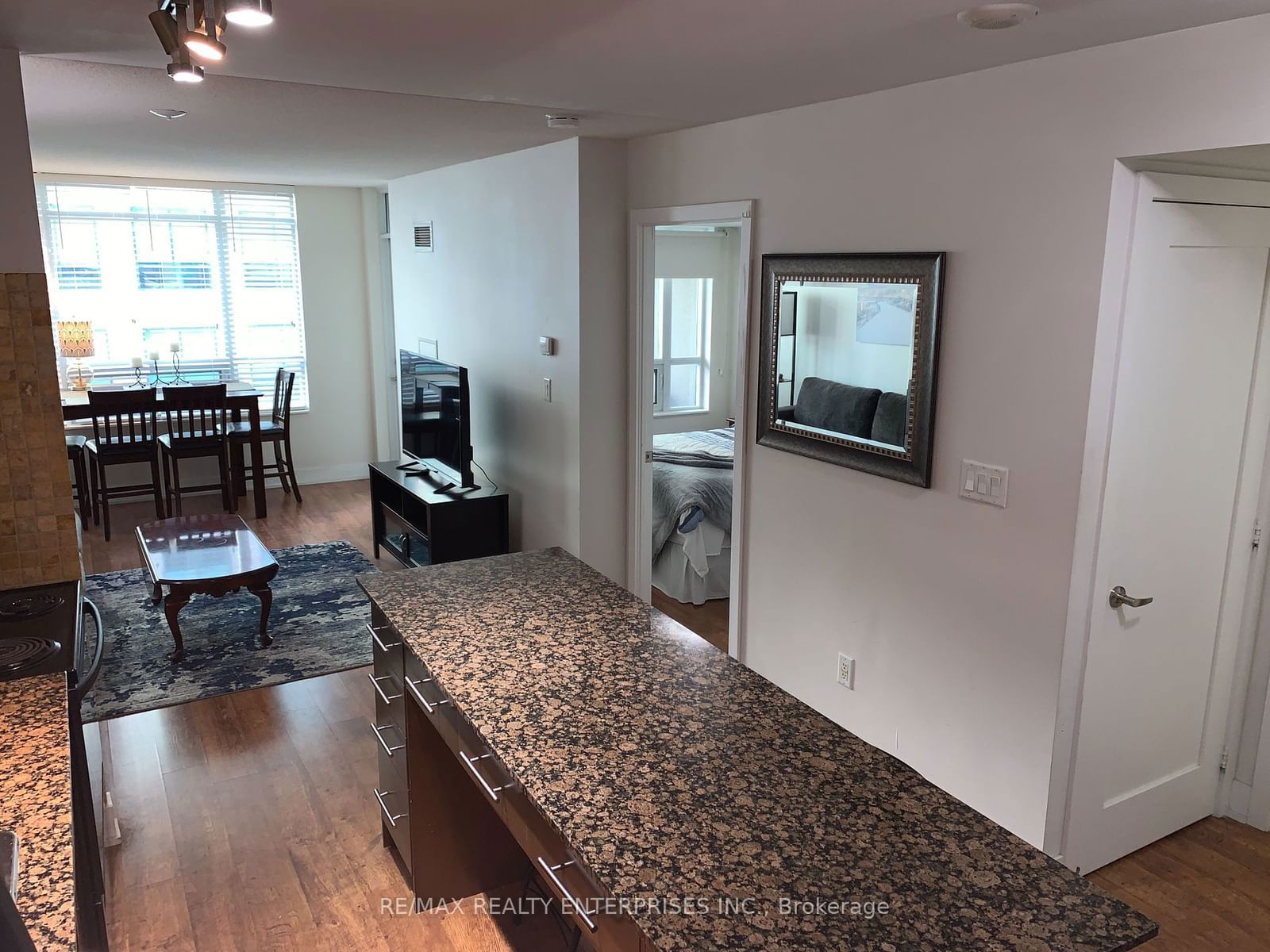 20 Blue Jays Way, unit 909 for rent - image #5