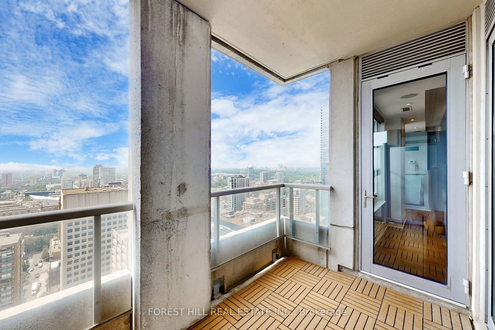 35 Balmuto St, unit 3401 for sale