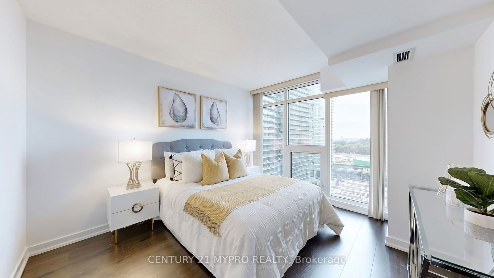 72 ESTHER SHINER Blvd, unit 1206 for sale - image #13