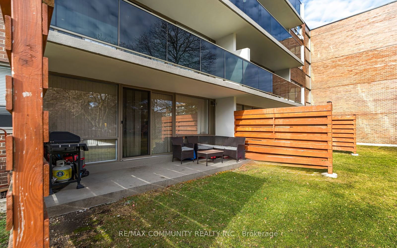 40 Sunrise Ave, unit 104 for sale - image #21