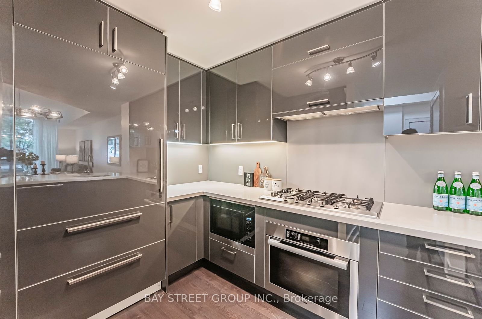 39 Queens Quay E, unit 106 for sale - image #8