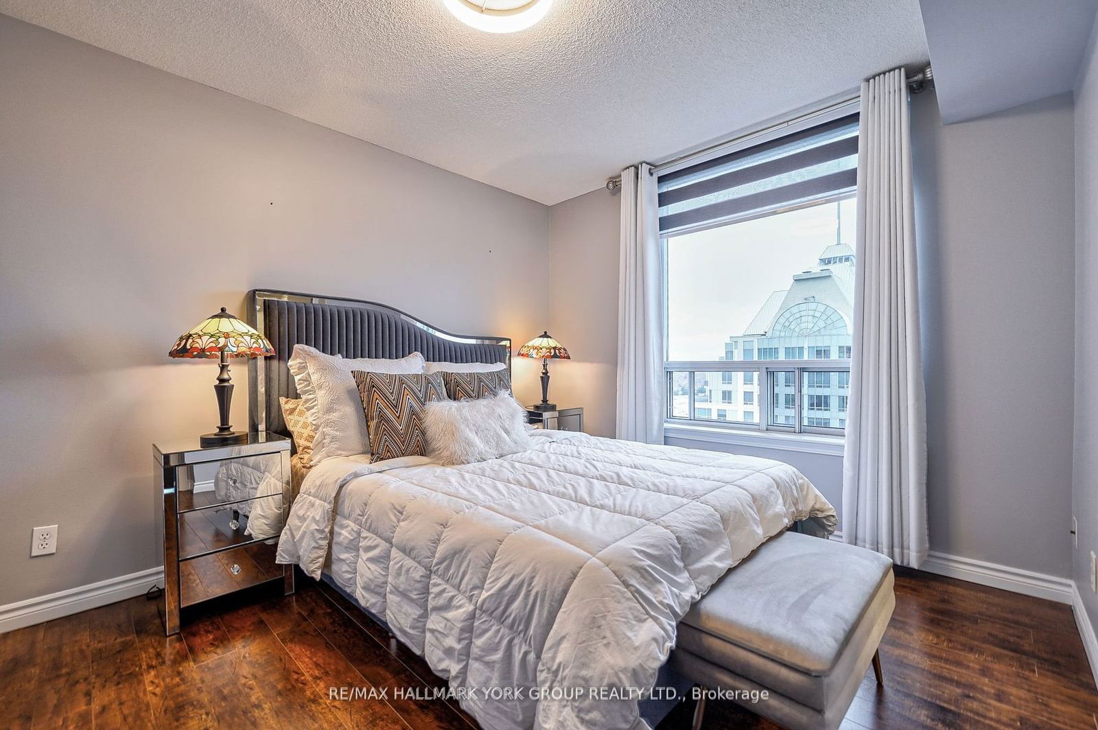 3 Rean Dr, unit 1904 for rent - image #17