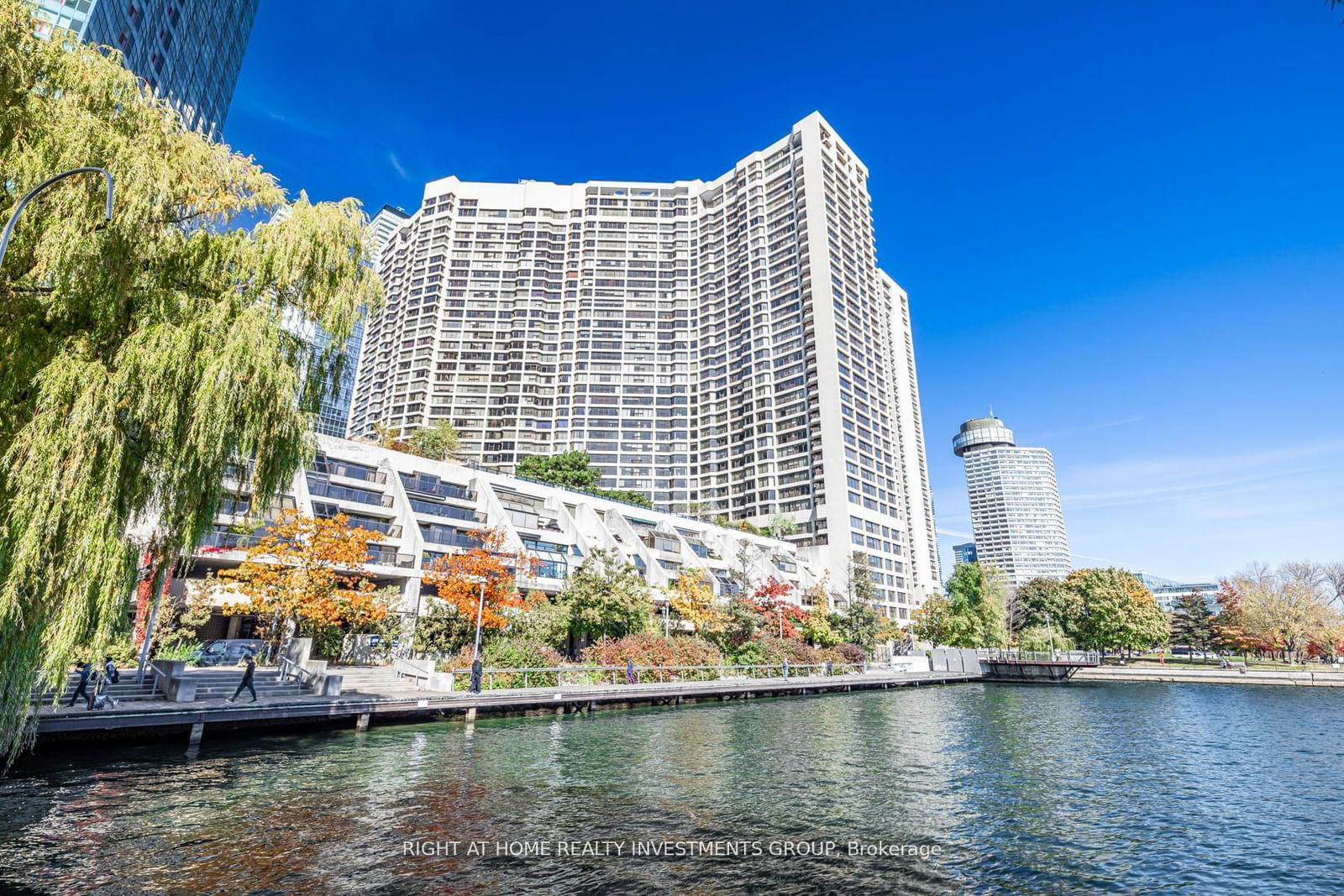 65 Harbour Sq, unit 1910 for sale - image #20