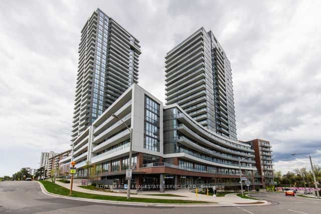 38 Forest Manor Rd, unit 318 for sale - image #1