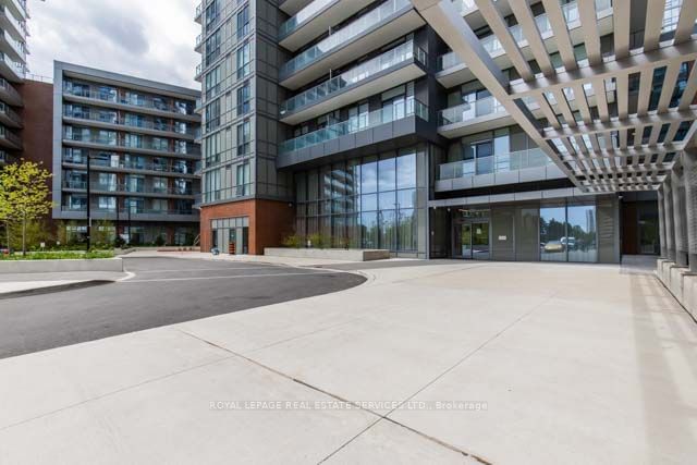 38 Forest Manor Rd, unit 318 for sale - image #4