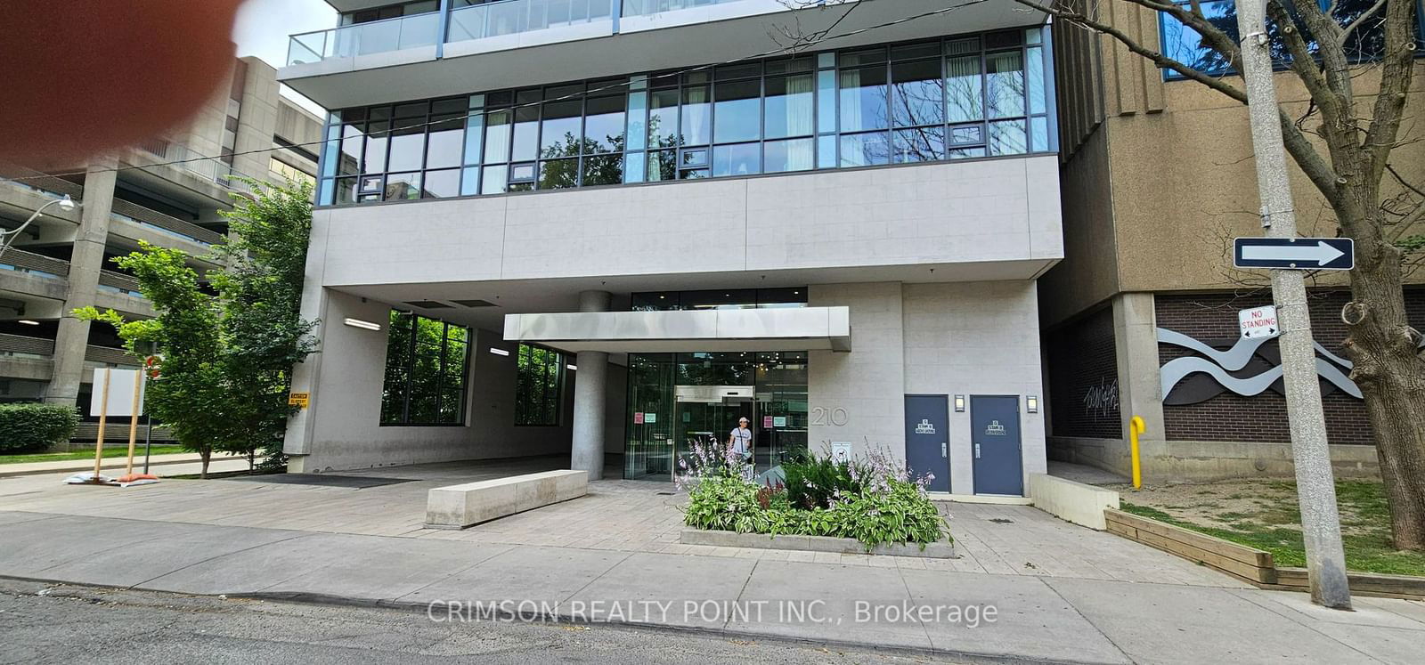 210 Simcoe St, unit 1614 for sale