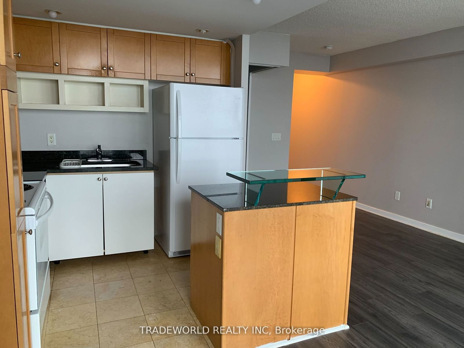 208 Queens Quay W, unit 1709 for rent - image #3