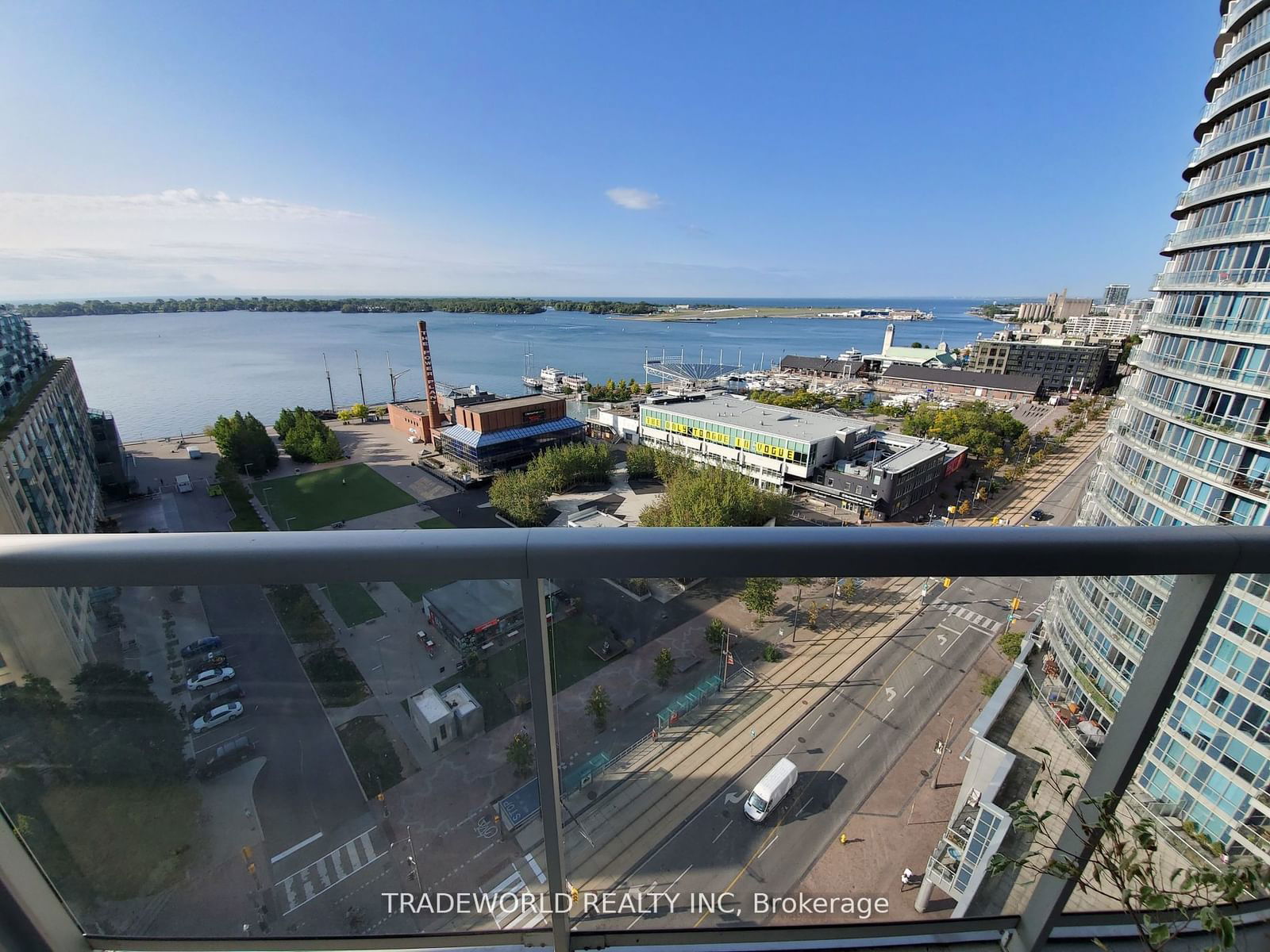 208 Queens Quay W, unit 1709 for rent - image #7