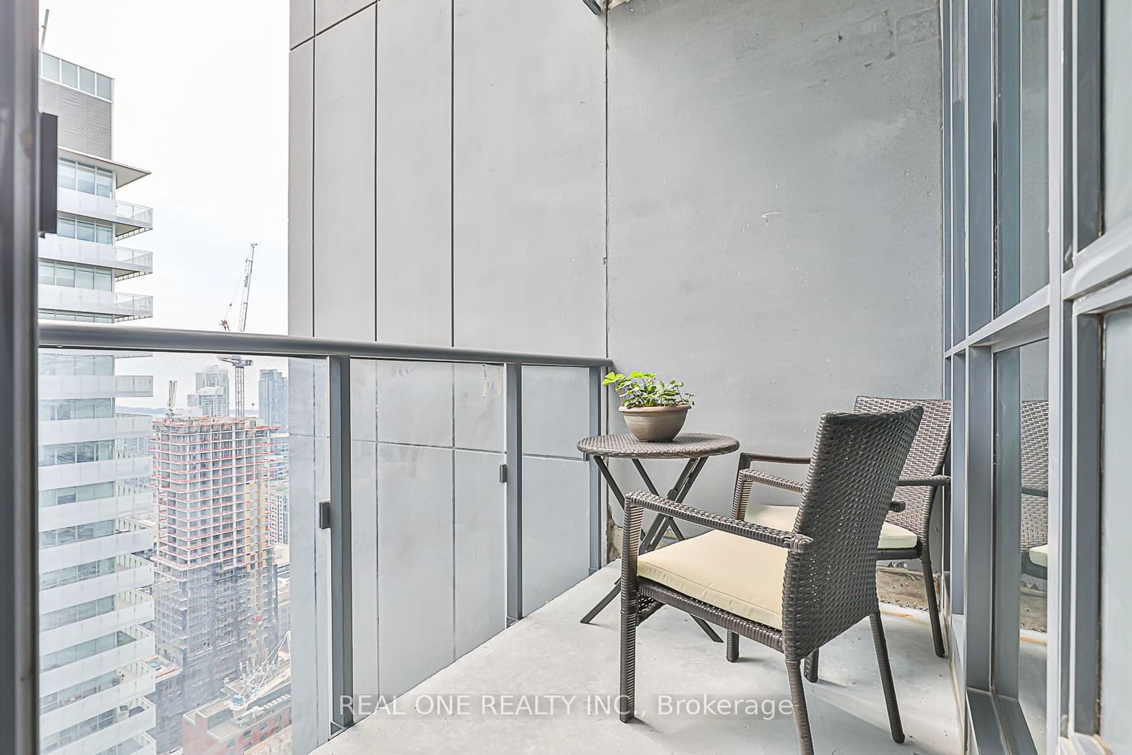 295 Adelaide St W, unit 4408 for sale - image #27