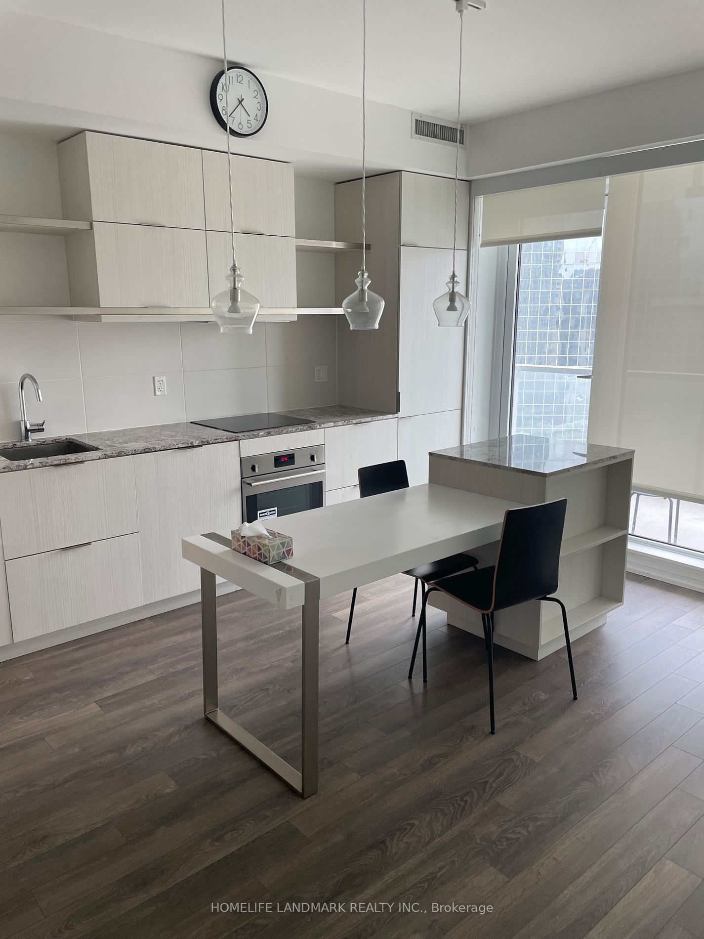 197 yonge St, unit 1611 for rent - image #5