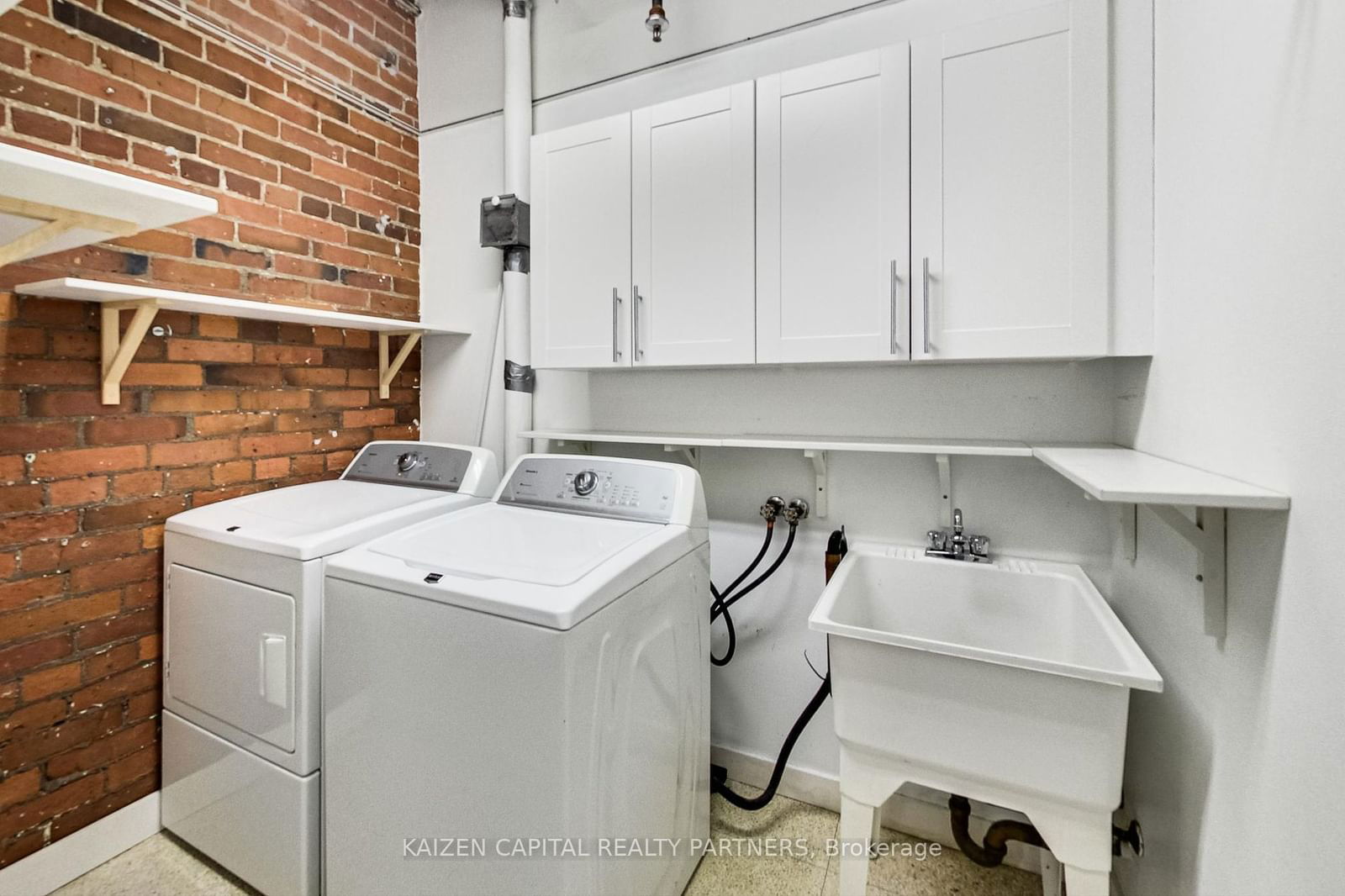 90 Sherbourne St, unit 103 for rent - image #15