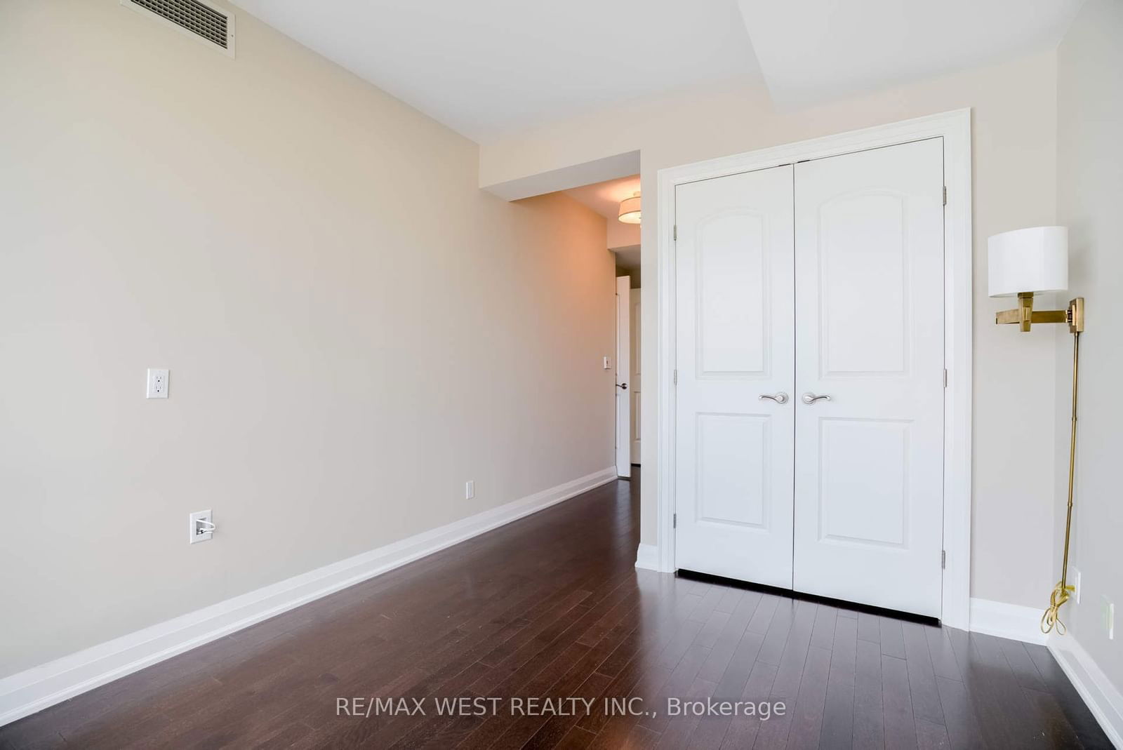 1 Bedford Rd, unit 1102 for rent