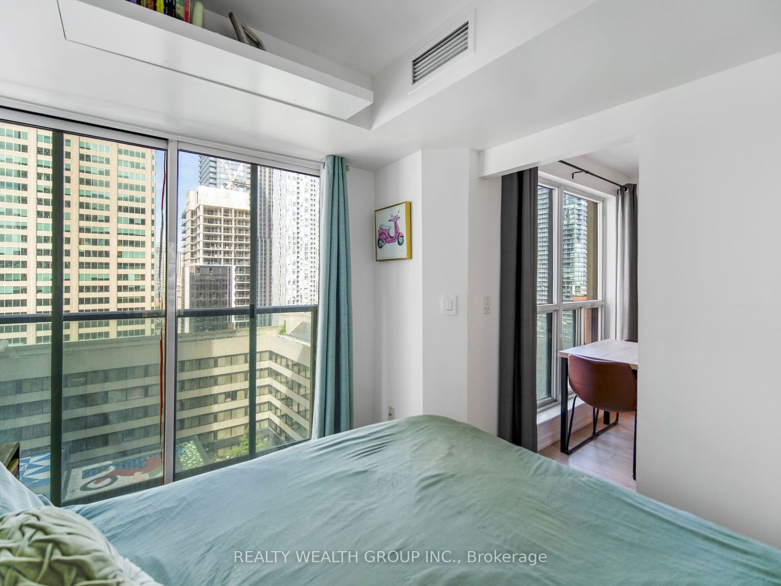 8 Park Rd, unit 2113 for sale - image #19