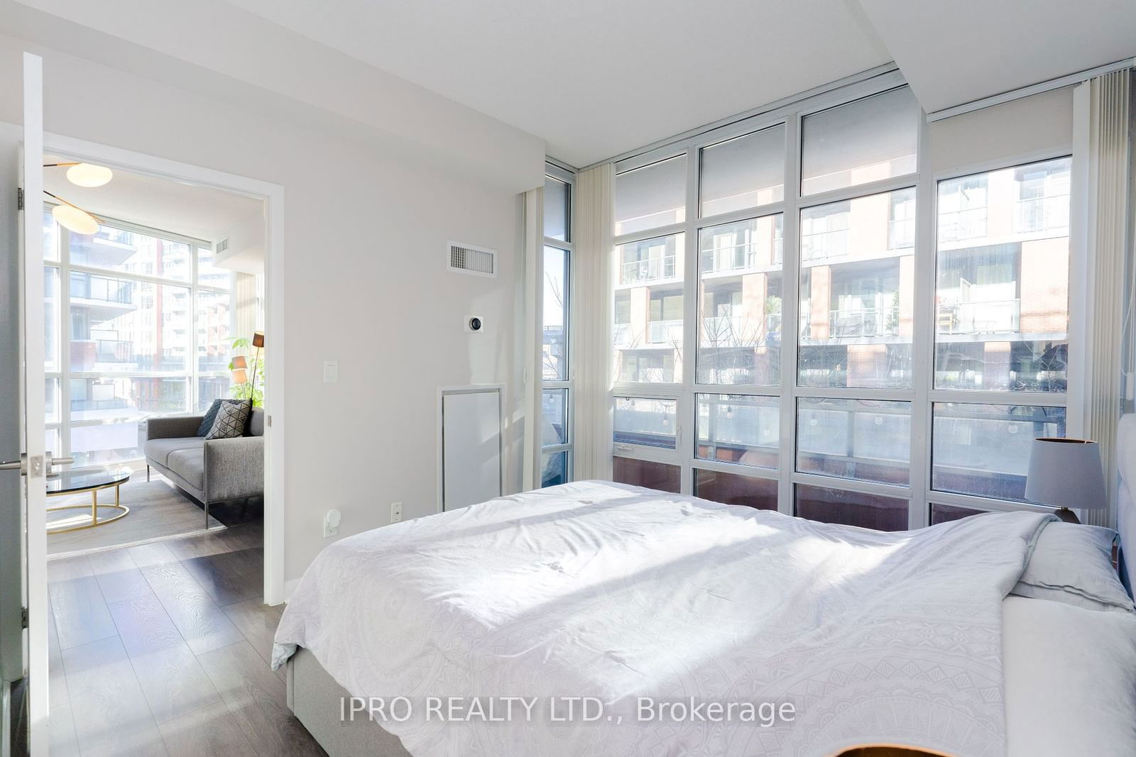 15 Bruyeres Mews, unit 414 for sale - image #13