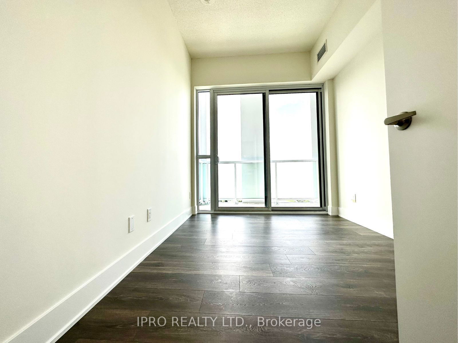 188 Fairview Mall Dr, unit 2702 for rent - image #7