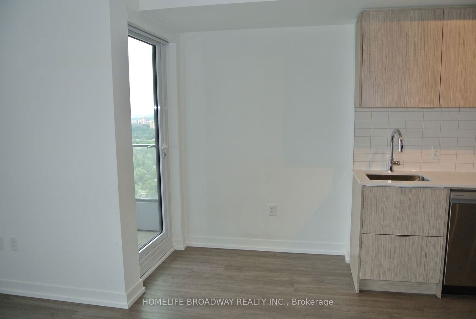 395 Bloor St E, unit 3206 for sale