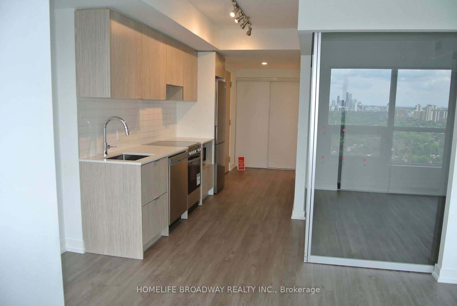 395 Bloor St E, unit 3206 for sale