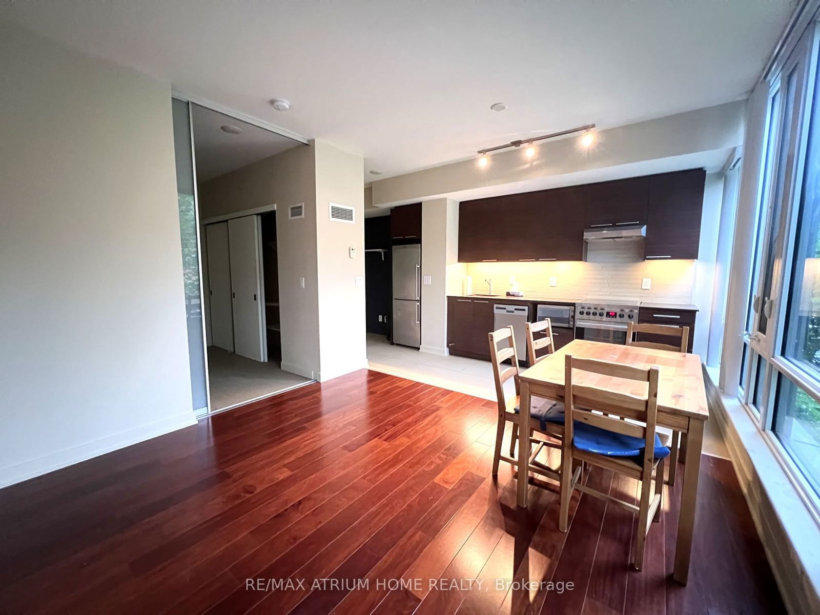 3 Market St, unit 311 for sale - image #7