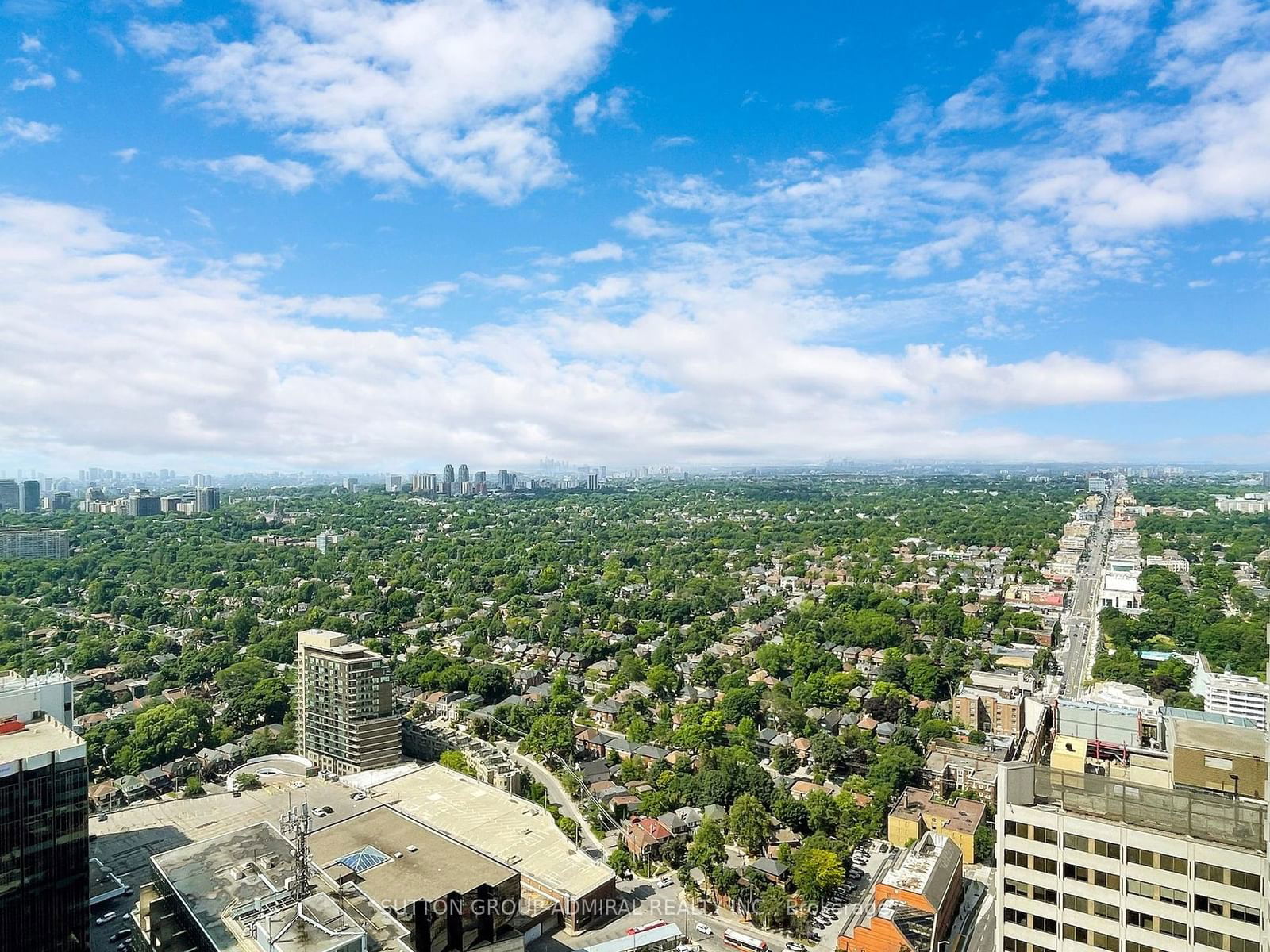 8 Eglinton Ave E, unit 3901 for sale