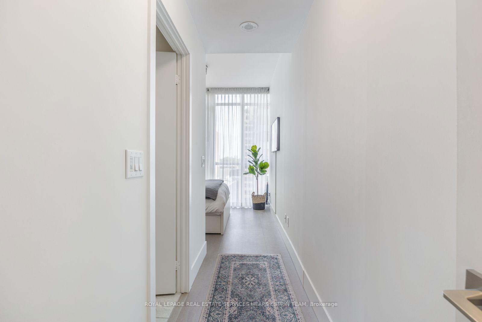 32 Davenport Rd, unit 603 for sale - image #10