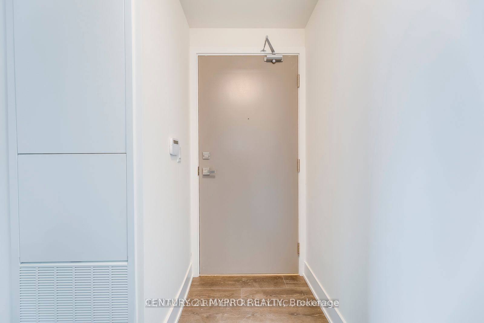 188 Fairview Mall Dr, unit 2501 for rent - image #4