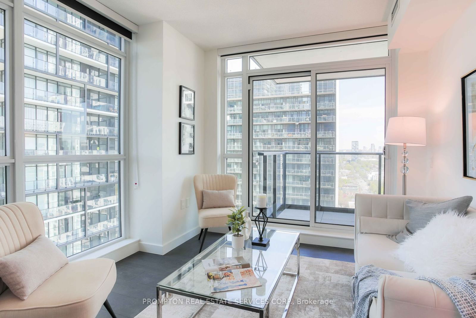 38 Widmer St, unit 2911 for sale