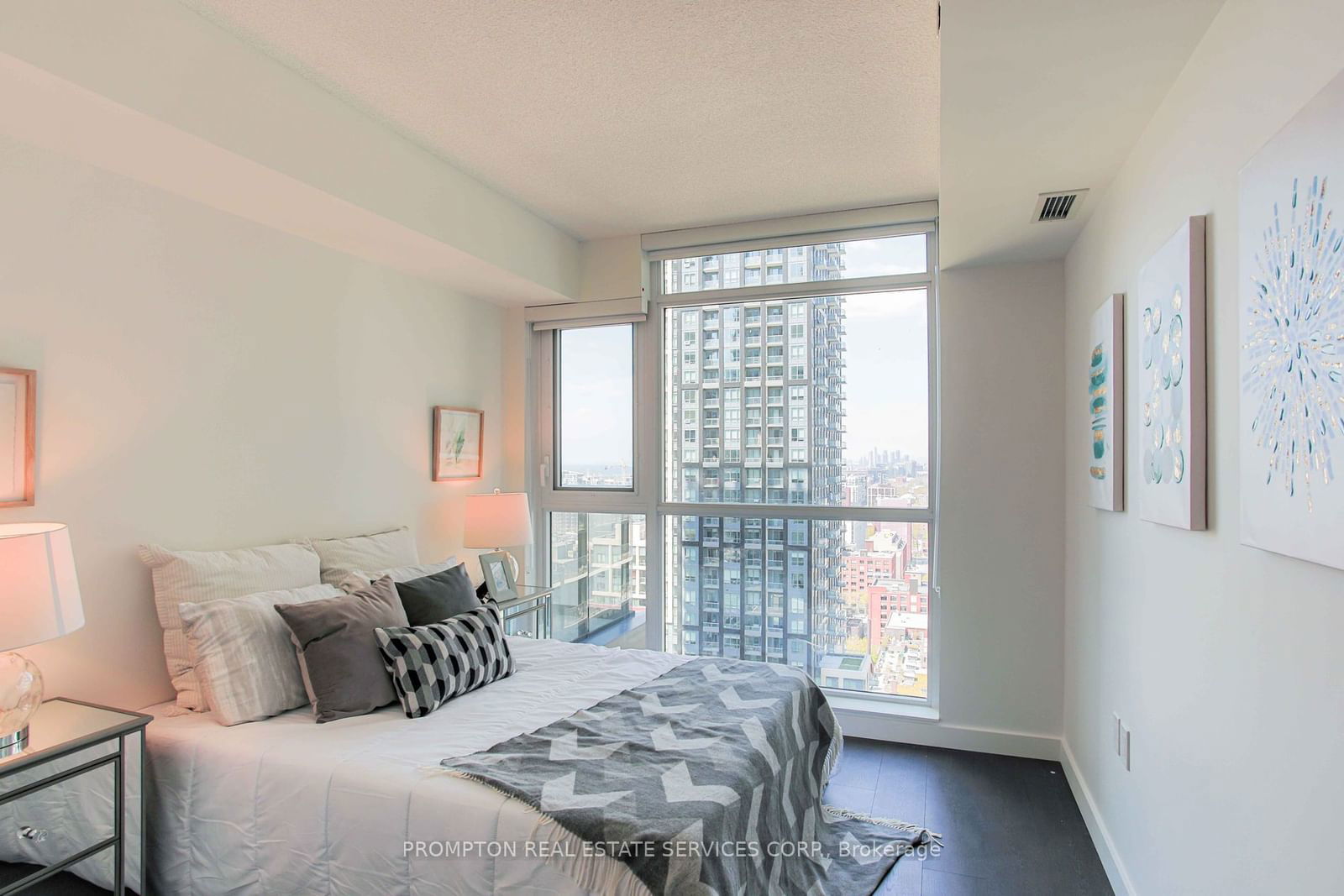 38 Widmer St, unit 2911 for sale