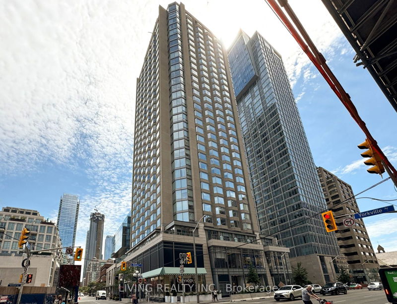 155 Yorkville Ave, unit 517 for rent - image #1