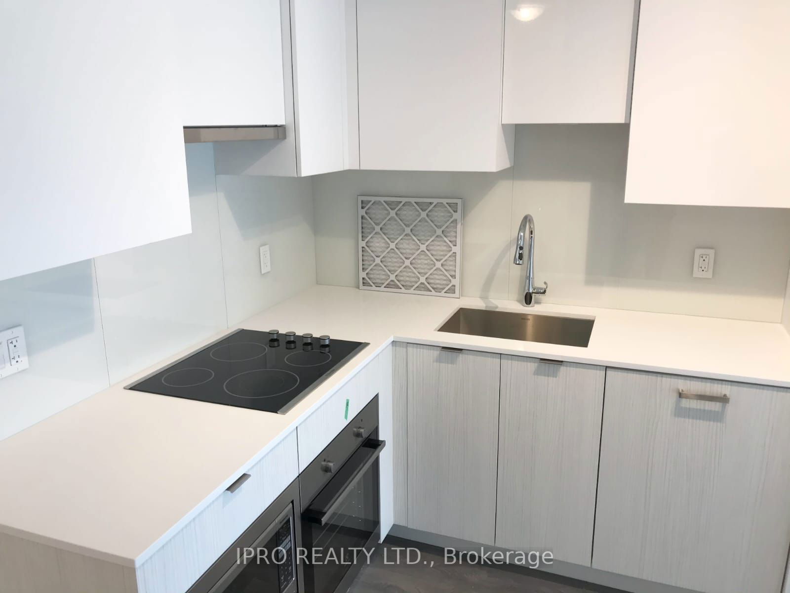 195 Redpath Ave, unit 712 for rent - image #5