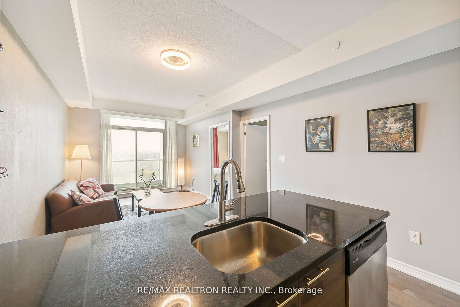 66 Forest Manor Rd, unit 1101 for sale - image #17