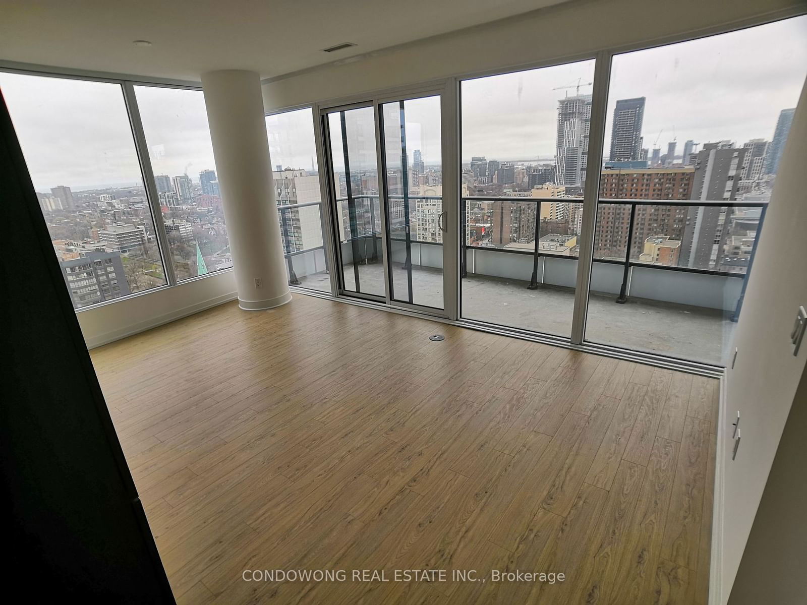 85 Wood St, unit 2716 for rent - image #1